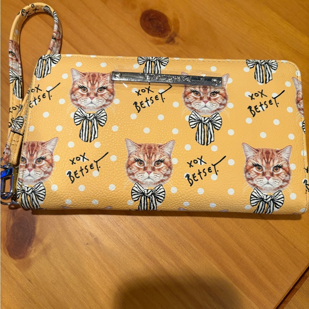 Betsey Johnson Cat Print Wallet